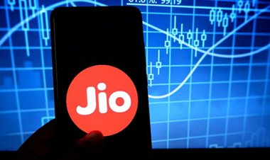 Airtel और VI के बाद, Jio ने भी अपना Recharge Plan महंगा किया? Jio ने 1 दिसंबर से लागू किया New Recharge Plan.