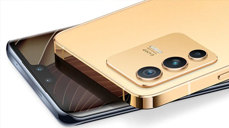 भारत में Launch हुआ, पहला 3D Curved Display और Color बदलने वाला Smartphone? जाने इस Smartphone के बारे में?